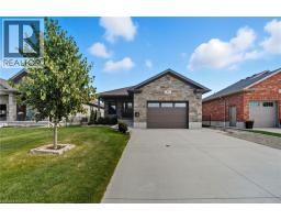 16 FORBES Crescent - 5