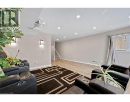 933 ROBERT FERRIE Drive - 32