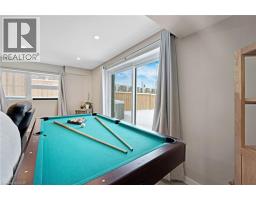 933 ROBERT FERRIE Drive - 34