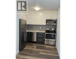 563 MORNINGTON Avenue - 3