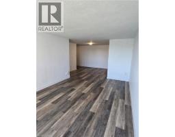 563 MORNINGTON Avenue - 8