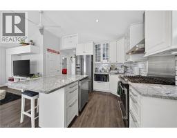 1040 LAKESHORE Road - 13