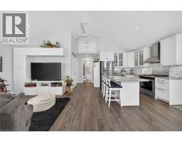 1040 LAKESHORE Road - 18