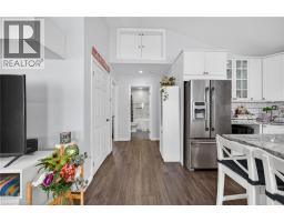 1040 LAKESHORE Road - 20