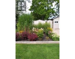 1040 LAKESHORE Road - 43