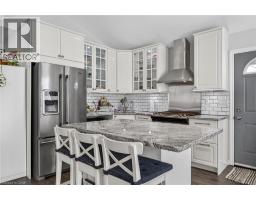 1040 LAKESHORE Road - 7