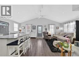 1040 LAKESHORE Road - 8