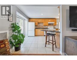 98 PEACHTREE Crescent - 12