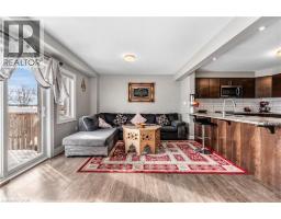 34 NIESON Street - 12