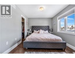 34 NIESON Street - 17