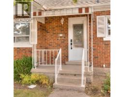 577 STIRLING Avenue S - 3