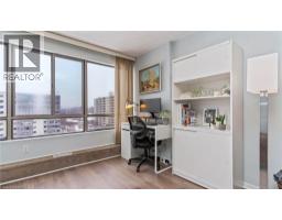 570 PROUDFOOT Lane UnitNo. 902 - 10