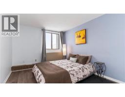 570 PROUDFOOT Lane UnitNo. 902 - 16