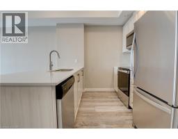 108 GARMENT Street UnitNo. 1007 - 4