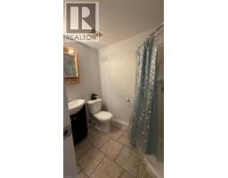 66 GLAMIS Road UnitNo. 33 - 27