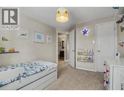 851 BUTTERNUT Avenue - 20