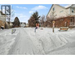 851 BUTTERNUT Avenue - 37