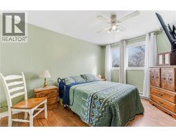 743 PARKVIEW Crescent - 16