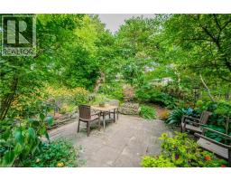 111 GRANDVIEW Drive - 44