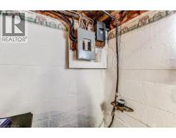 39 QUEEN Street W - 13