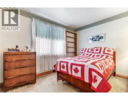 39 QUEEN Street W - 8