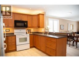 36 CLONMEL Lane - 15