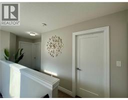 91 NIESON Street - 25