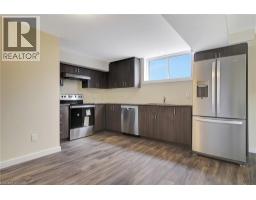 172 NEWMAN Drive UnitNo. Lot 61 - 33