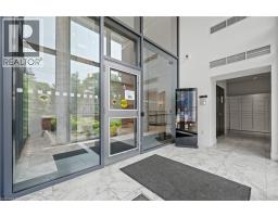 15 WELLINGTON Street UnitNo. 318 - 10