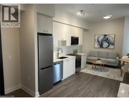 15 WELLINGTON Street UnitNo. 318 - 25