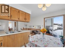 49 CENTURY HILL Drive - 17