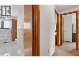 49 CENTURY HILL Drive - 20