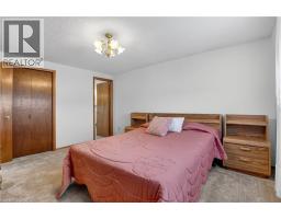 49 CENTURY HILL Drive - 25