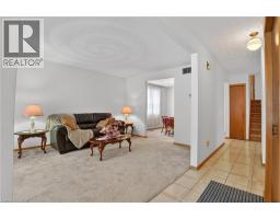 49 CENTURY HILL Drive - 6