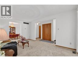 49 CENTURY HILL Drive - 8