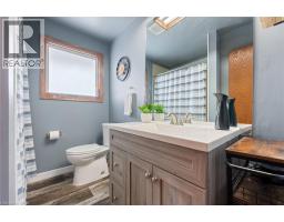 19 ROSSEAU Drive - 12