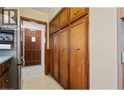 19 ROSSEAU Drive - 6