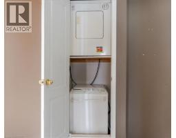 32 MAIN Street N - 29