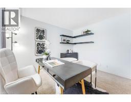 250 GLENRIDGE Drive UnitNo. 102 - 20