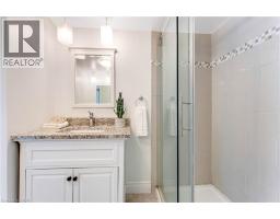 250 GLENRIDGE Drive UnitNo. 102 - 27