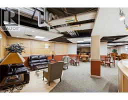 250 GLENRIDGE Drive UnitNo. 102 - 43