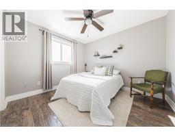 47 FULLER Drive - 17