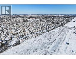 47 FULLER Drive - 38