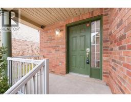 142 DUBRICK Crescent - 3