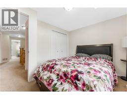 142 DUBRICK Crescent - 30