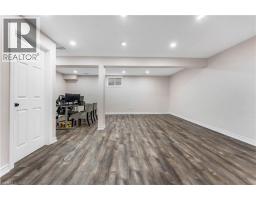 142 DUBRICK Crescent - 33