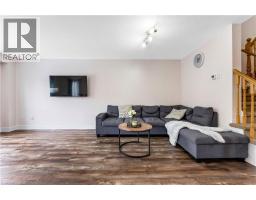 142 DUBRICK Crescent - 9