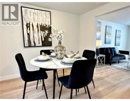 545 PARKVIEW Crescent - 4