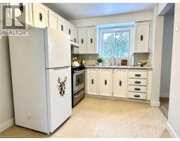 545 PARKVIEW Crescent - 7