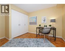 727 RIVERSIDE Drive - 32
